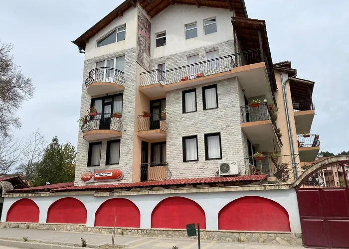 Hotel Chinara Ognyanovo (Blagoevgrad)